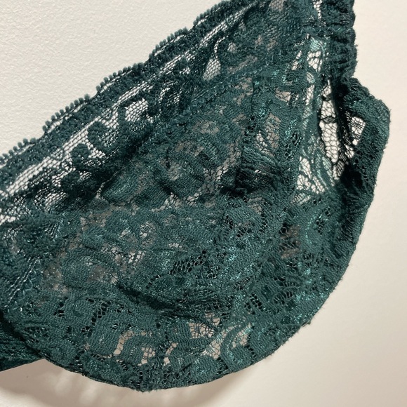 Forest Green Vintage Lace Bra - Picture 2 of 4